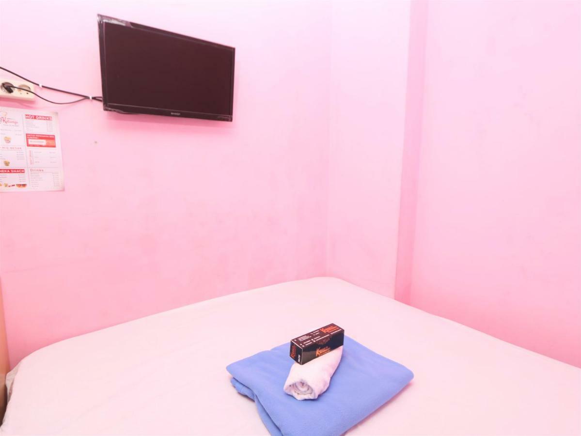 카마르 켈루아르가 망가 베사르 샤리아 호텔 자카르타 외부 사진